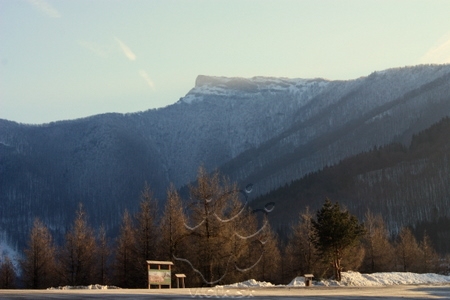 Pohľad na najvyšší vrch Lúčanskej Malej Fatry Kľak z Fačkovského sedla